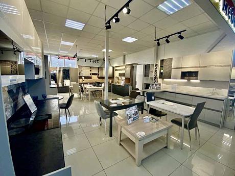 Фирменный магазин «DaVita-мебель» открылся в Хомутово в ТЦ «Апельсин»