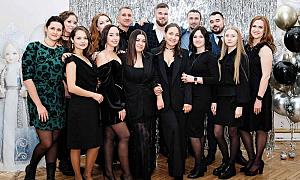 «Сила команды – залог успеха» интервью с коммерческим директором «ФМ Витра» Вороновым Павлом DaVita-мебель. Фабрика мебели. 